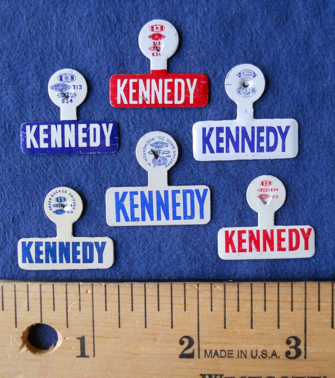 vintage 1960 John F. Kennedy for President campaign buttons JFK