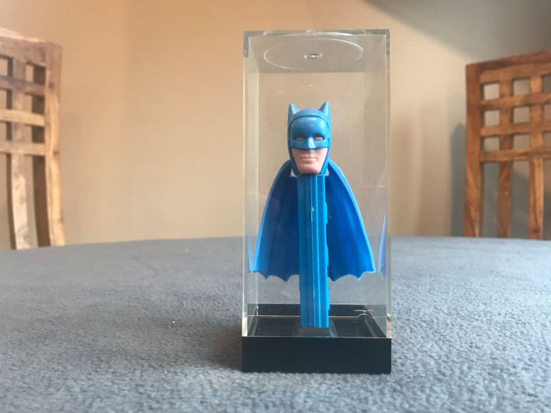 batman with cape pez dispenser