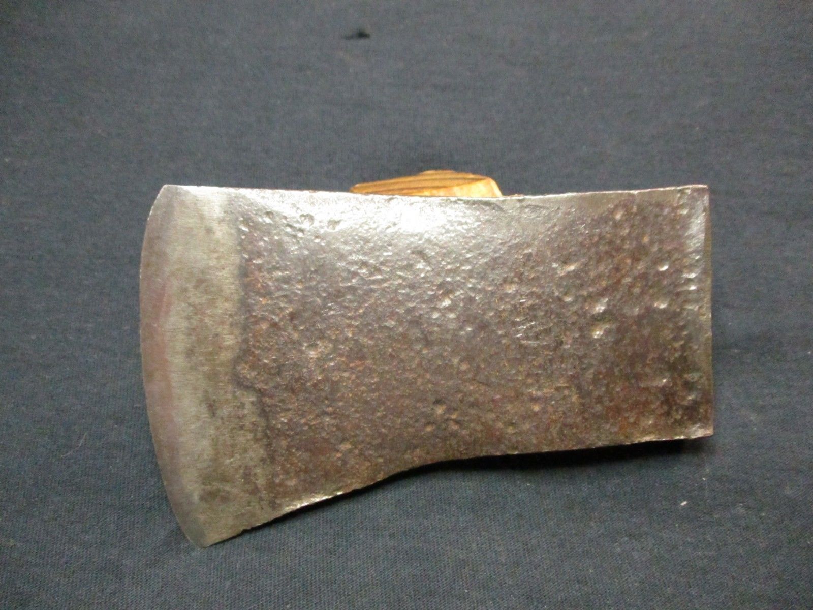 VINTAGE KELLY AXE HEAD/KELLY AXE & TOOL CO.POOR STAMPING/OLD USED AXE