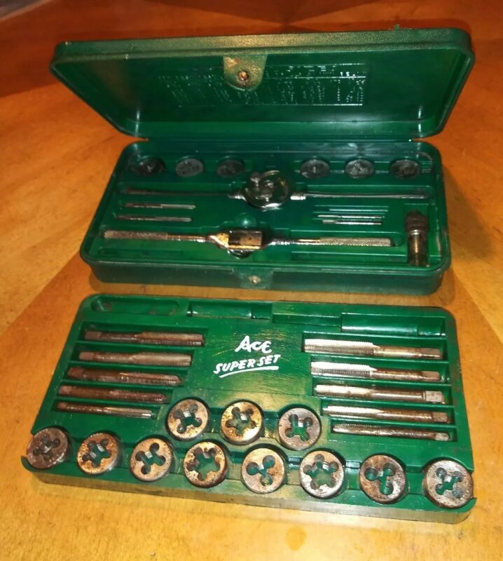 VINTAGE ACE SUPER SET OF TAPS & DIES 614 CASE TOOLS "NO RESERVE