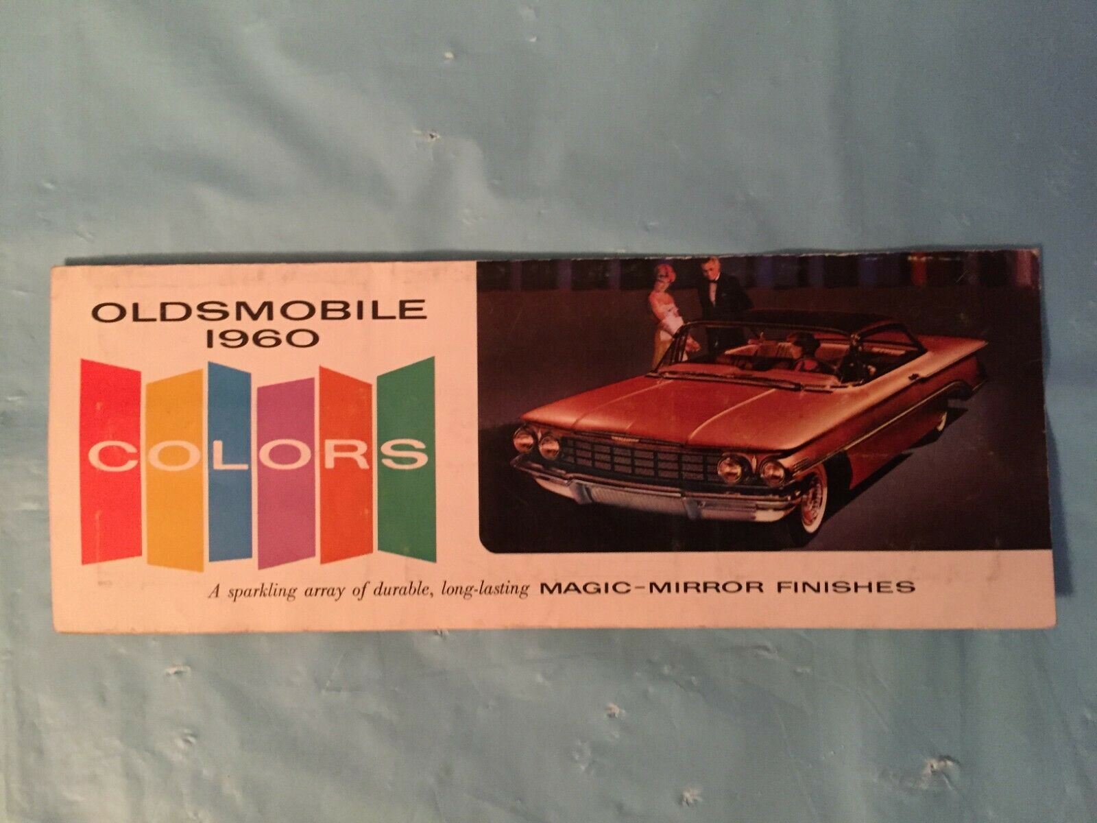 1960 Oldsmobile "Colors Paint Chips Mirror Finishes" Car Dealer Sales