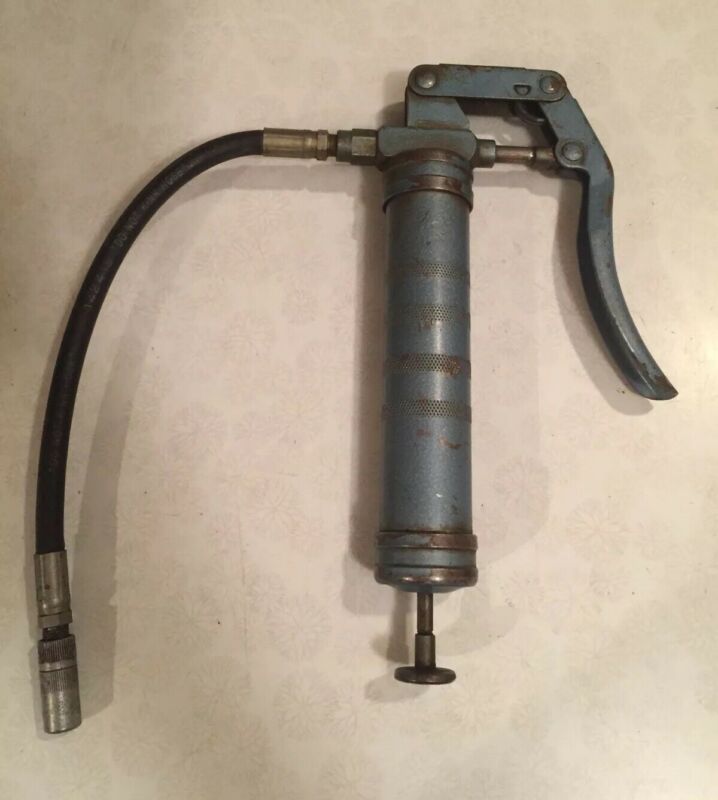 Vintage LINCOLN Grease Gun USA, Working Antique Price Guide Details Page