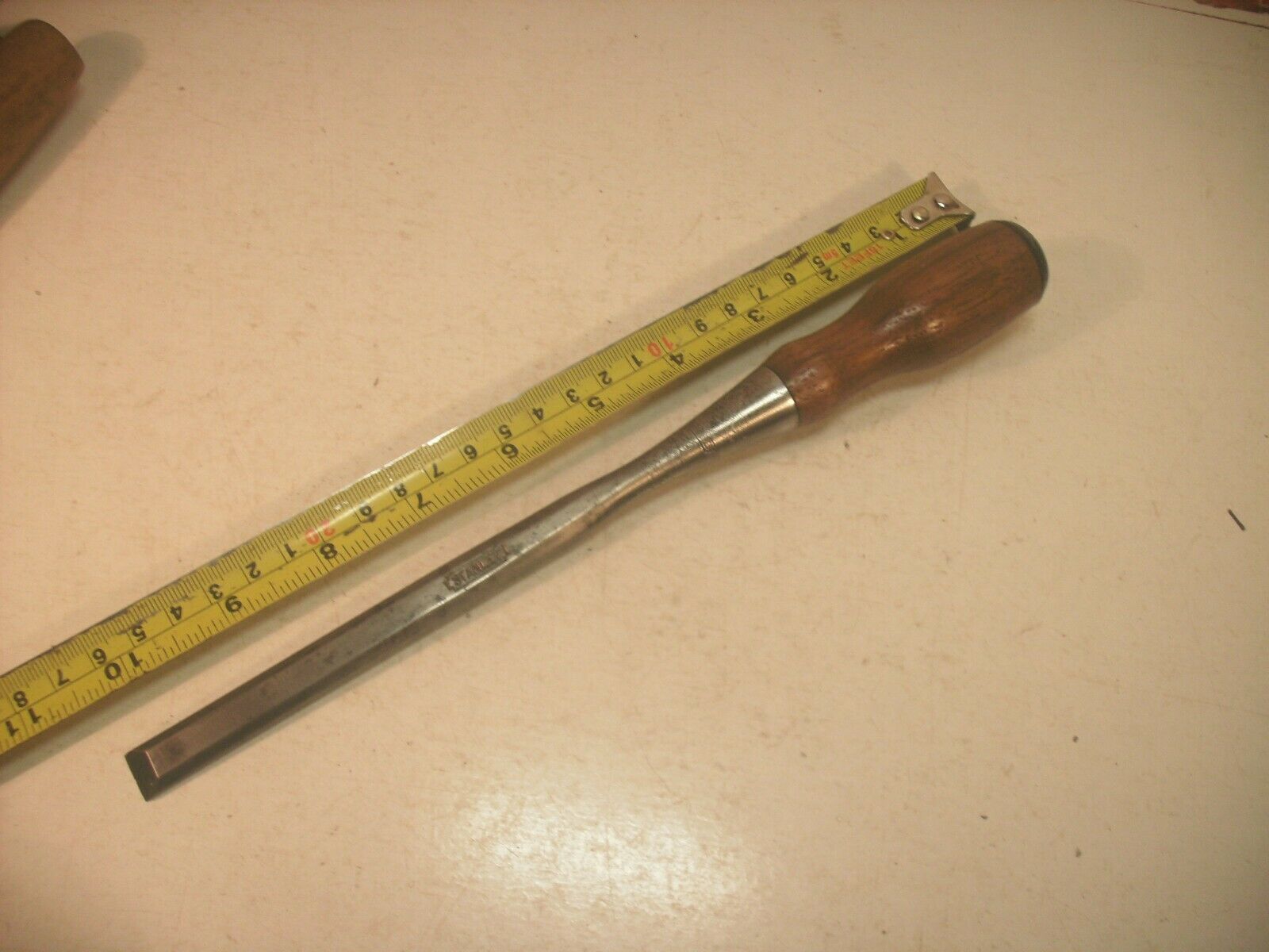 Vintage Stanley SW Everlasting 1/2" bevel edge socket chisel, striking