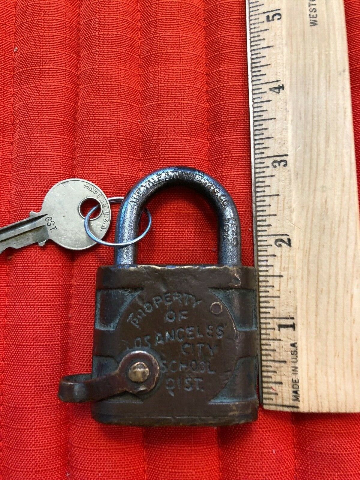 Vintage Brass Yale Logo Padlock Lock For Los Angeles City Schools 