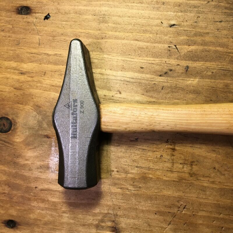 Upgraded Blacksmith Wolf Jaw Tong Set With Jordan