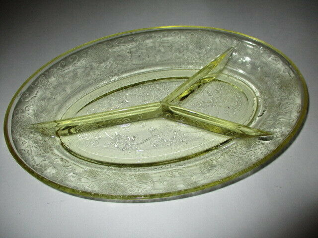 Hazel Atlas Yellow Florentine Poppy Depression Glass Part Pickle