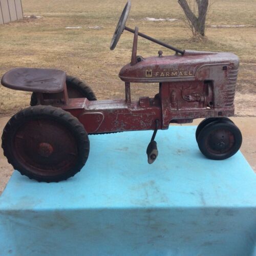 Farmall Pedal Tractor Eska Vintage Pedal Tractor Antique Pedal Car Farmall Pedal Tractor Eska Vintage Pedal Tractor Antique Pedal Car