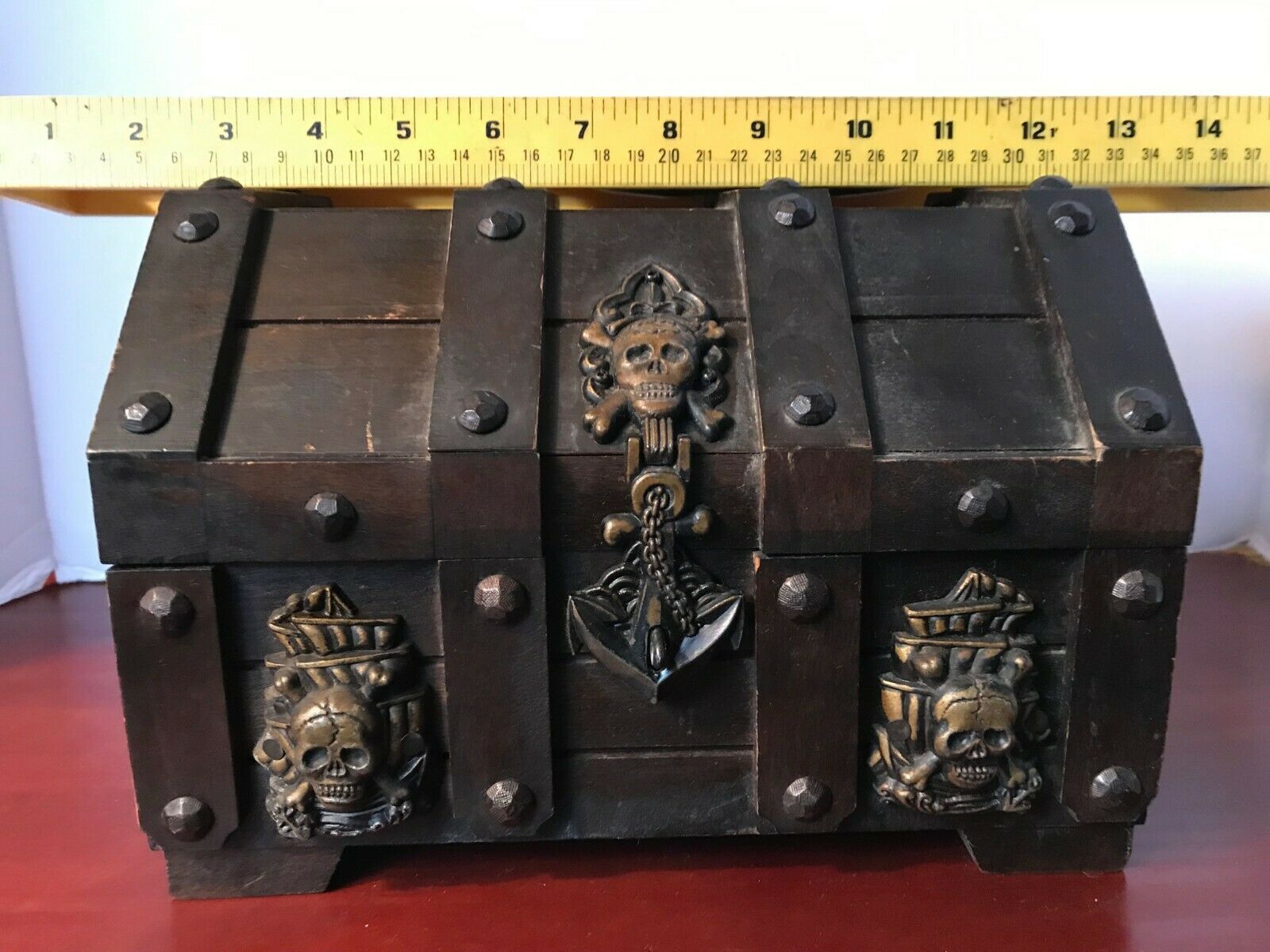 OLD UNMARKED TREASURE CHEST JEWELRY BOX Antique Price Guide Details Page