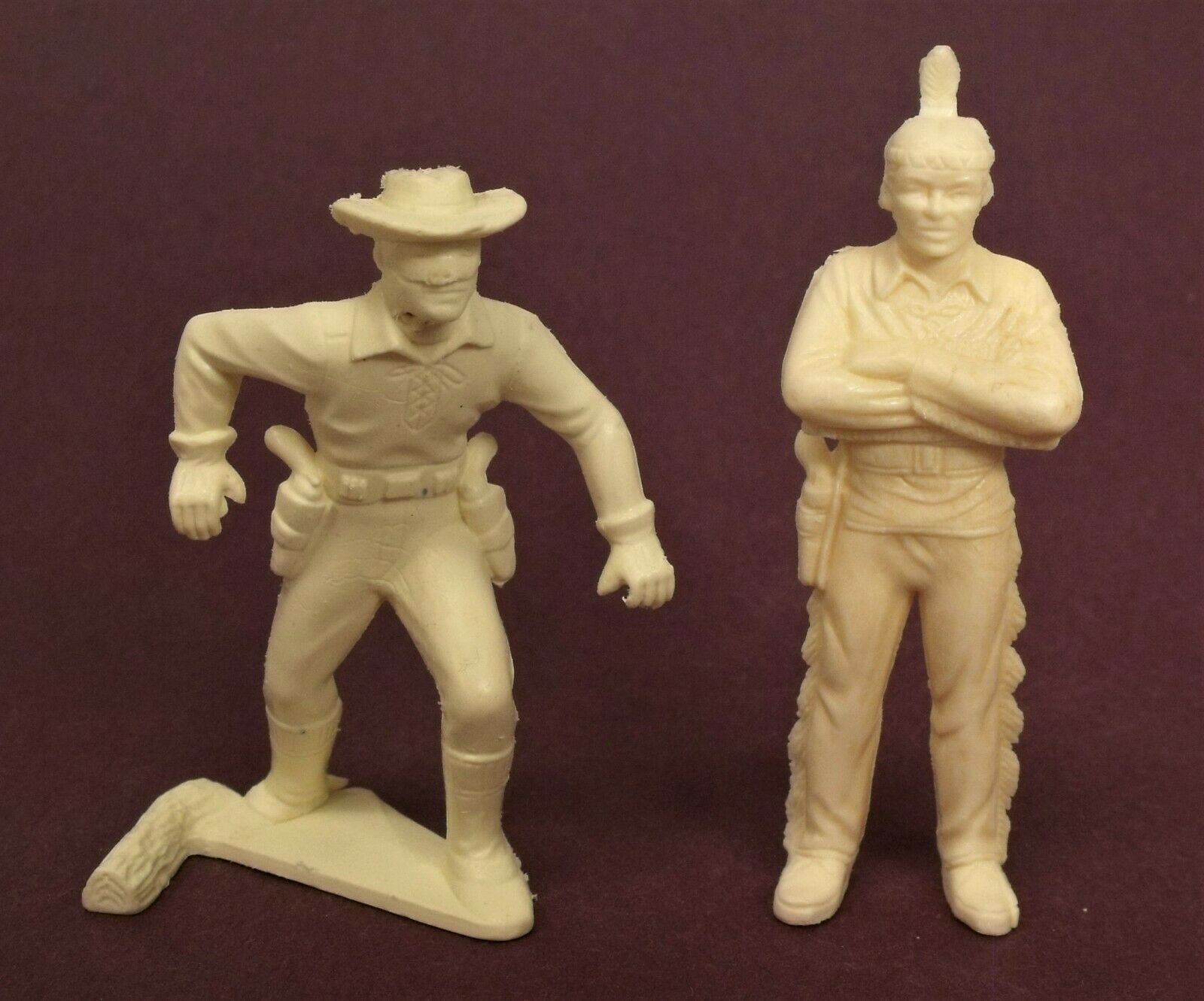 ORIGINAL 1950''s MARX LONE RANGER and TONTO 60mm CREAM PLAYSET FIGURES ...