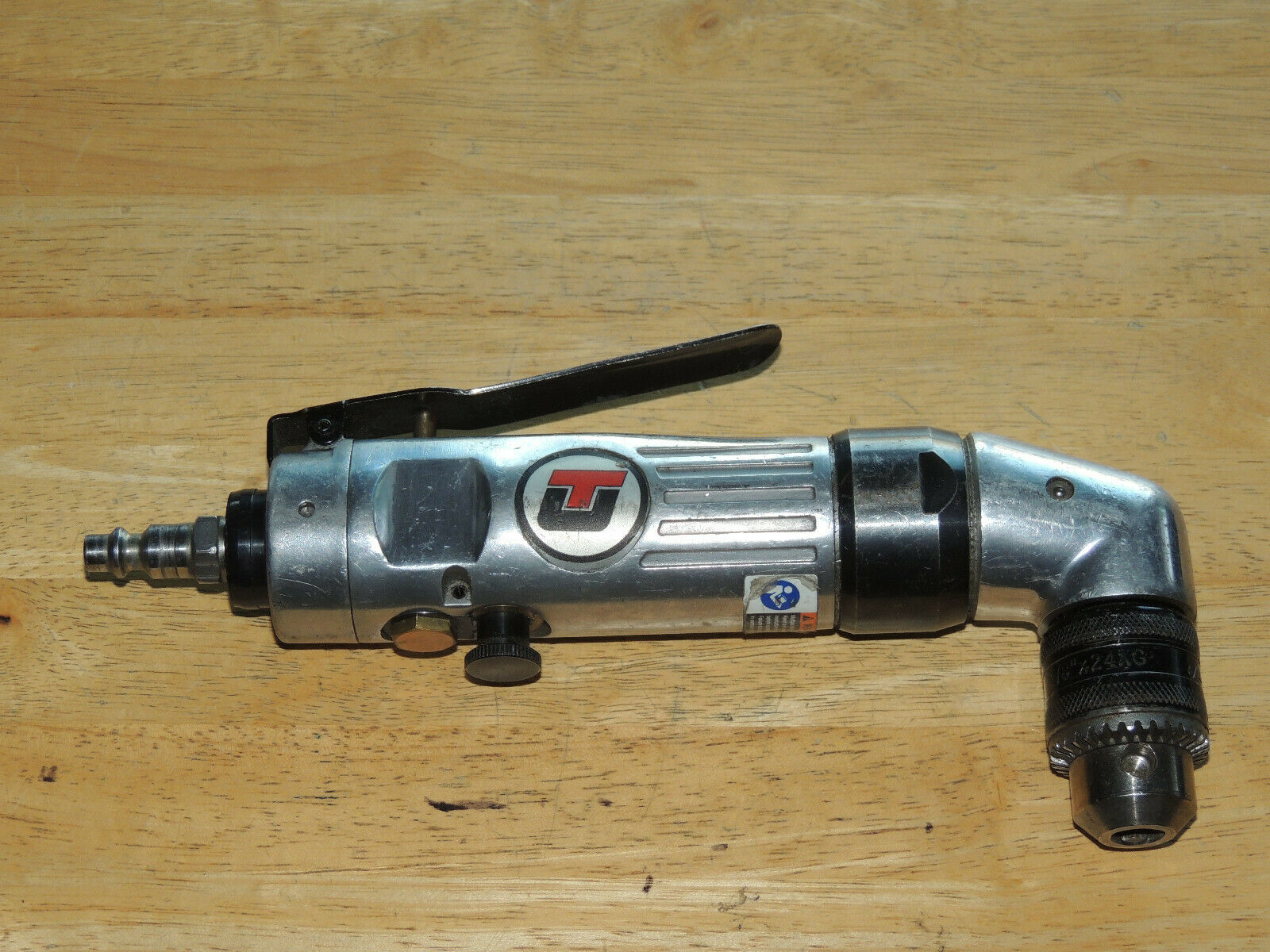 Universal Tool UT8860R1 3/8" Angle Drill w/ Jacobs 3/8"x24 Chuck