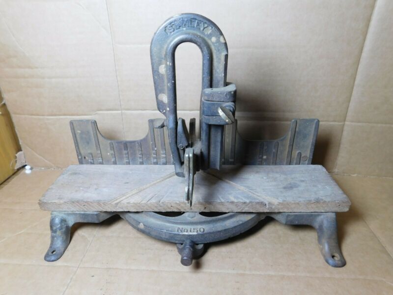 Vintage Stanley No. 150 tabletop miter box mitre saw box cast iron and