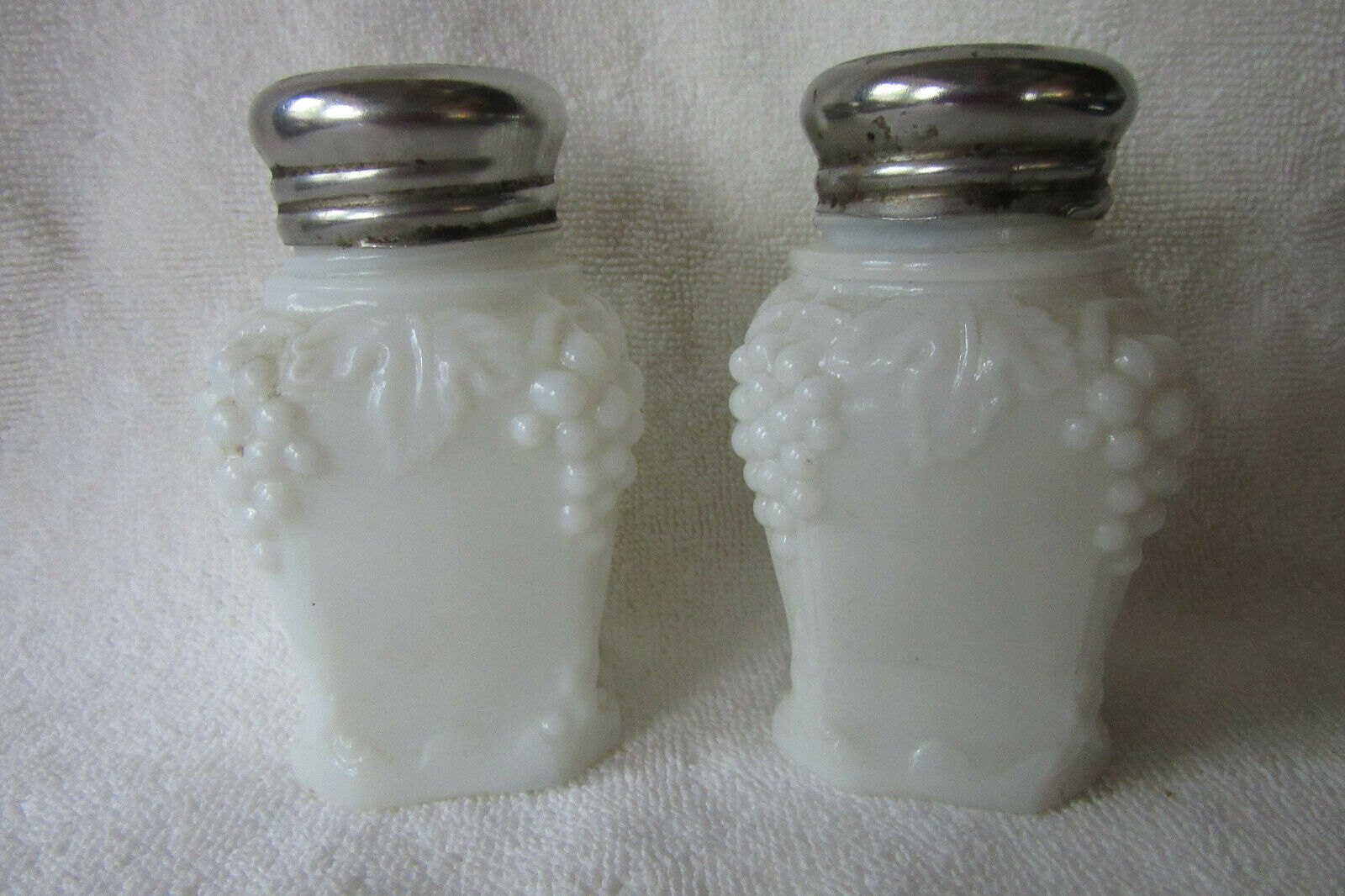 Vintage/Antique White milk glass salt and pepper shakers grape pattern
