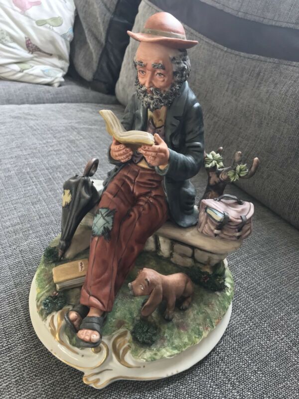 capodimonte tramp with dog