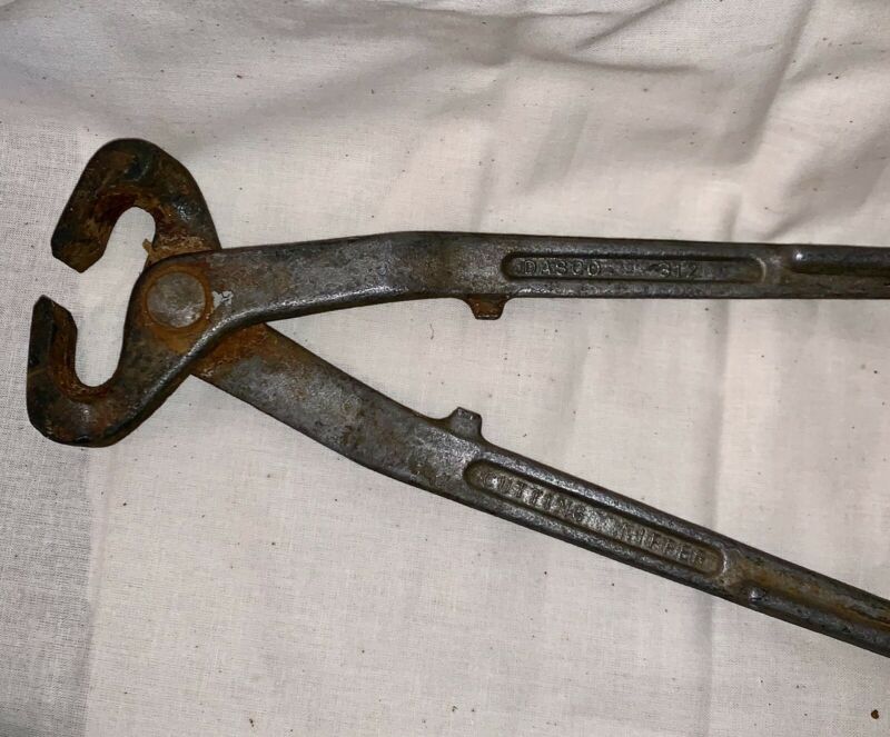 Vintage DASCO 12" Nail Cutting Tool End Nipper Farrier Pliers Puller