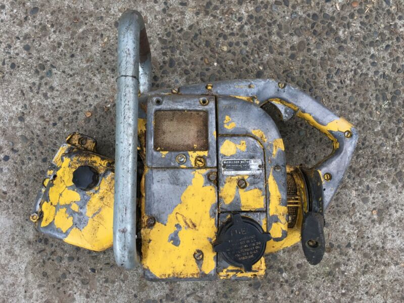McCulloch Model 33 Chainsaw Parts Only Antique Price Guide Details Page