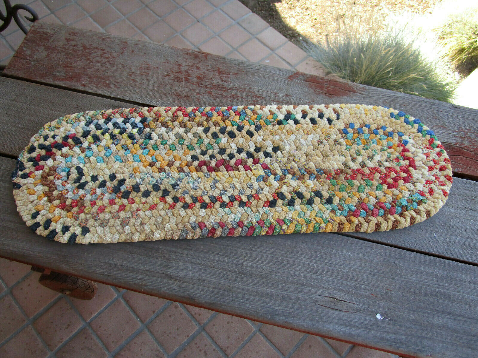 EARLY VINTAGE PRIMITIVE OVAL HAND WOVEN BRAIDED RAG RUG TABLE CANDLE ...