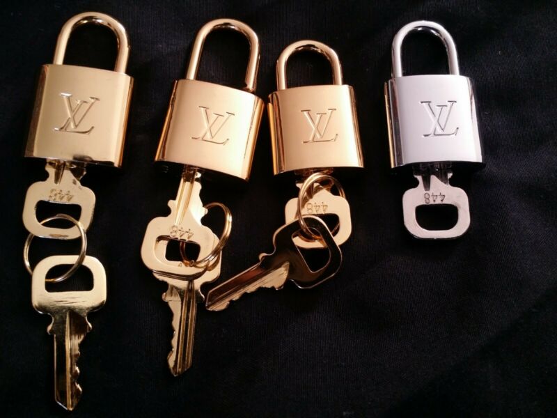 Authentic Louis Vuitton Set of 4 Key Lock Pad Lock & Key Gold/Silver