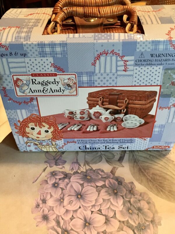 raggedy ann tea set basket