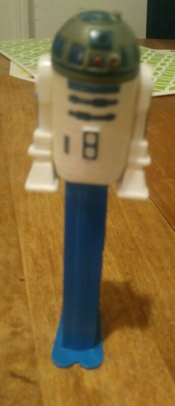 giant r2d2 pez dispenser