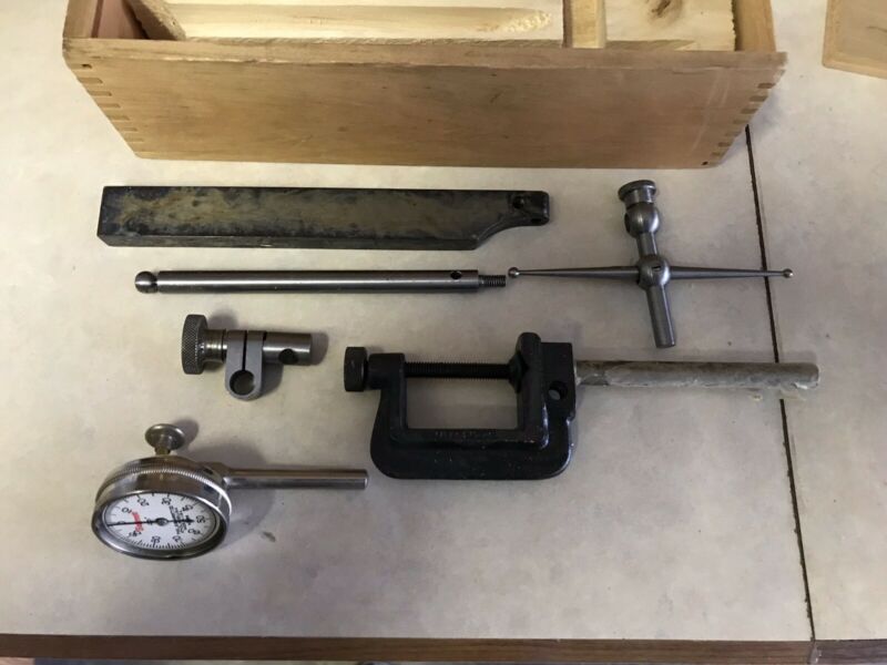 L.S. Starrett No.196A Dial Test Indicator Set w Original Wood Box