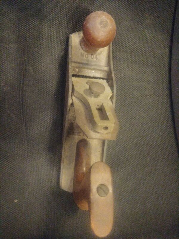 Antique /Vintage 4 Shelton Wood Working Hand Plane Used. Needs good