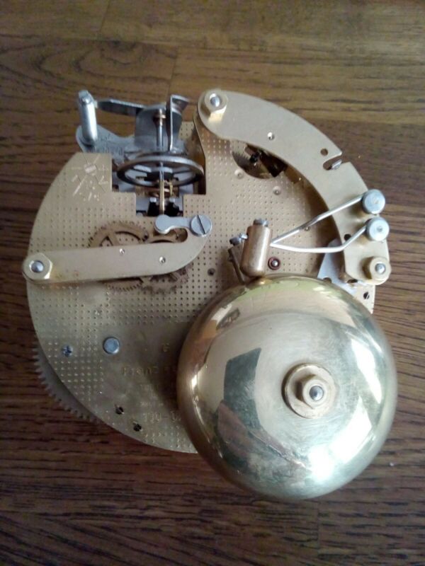 FRANZ HERMLE BELL CLOCK MOVEMENT 130070 ( spares or repair) lot 2