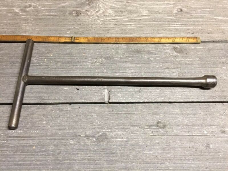 Vintage Mossberg Ford Model A Wrench 6085 Oil Pan Cap Screw T Handle