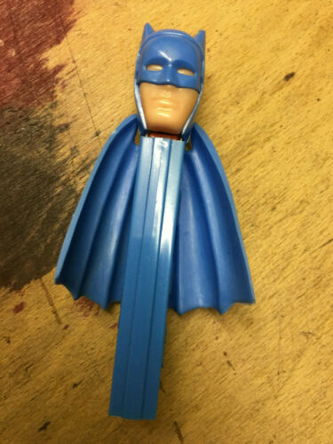 batman with cape pez dispenser