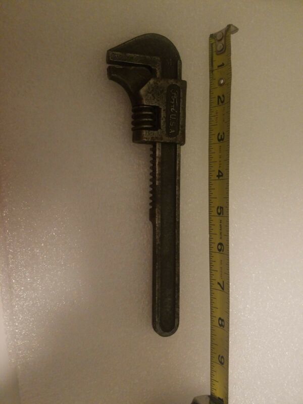 Vintage SCRIPT Ford Adjustable Wrench, USA, 81/8" Model T or A