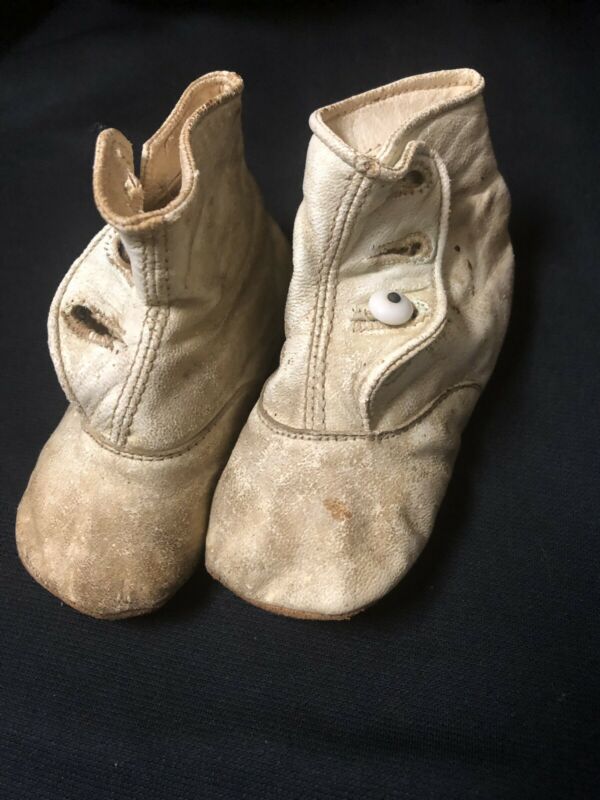 where to sell vintage shoes