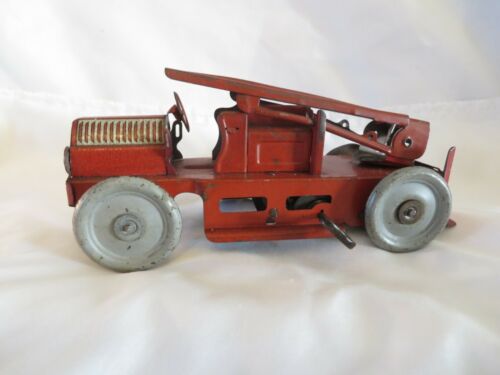 Vintage Tin Litho Toy Car Wind Up Fire Truck w/Key & Ladder -- Antique ...