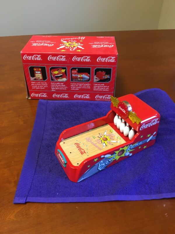 coca cola bowling set