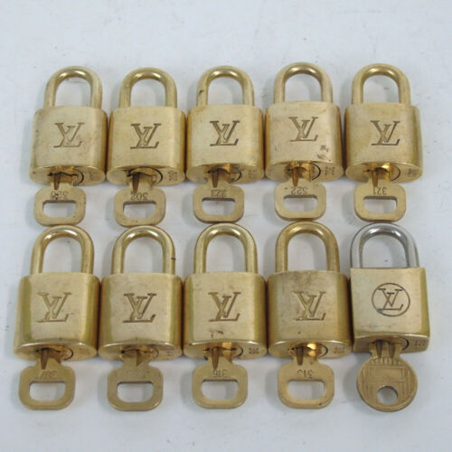 Authentic LOUIS VUITTON 10 pieces set Padlock [Used] Antique Price