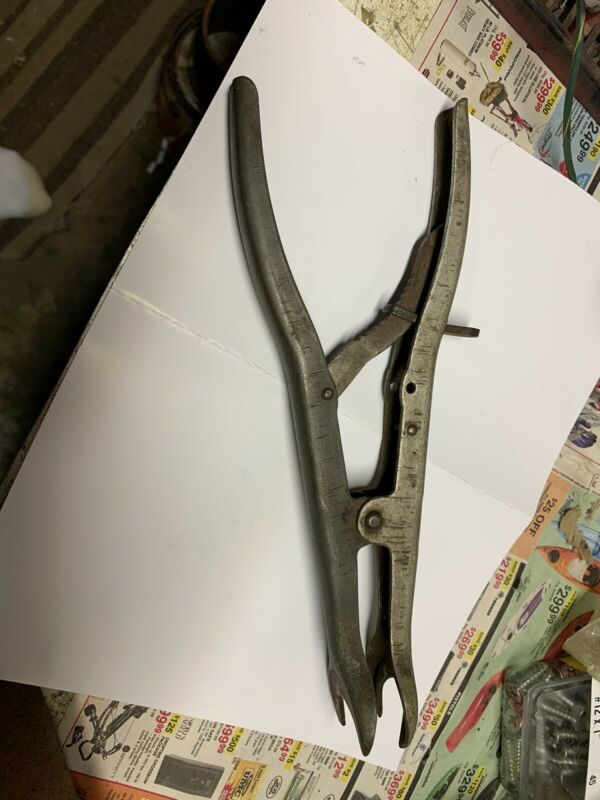 Vintage Lancaster Lifter No. 340 Valve Spring Compressor, Ratcheting