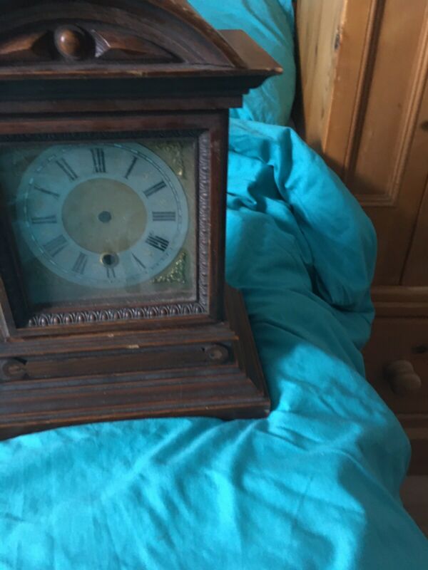 Vintage Wood Mantle Clock Case For Restoration Spares Or Repair. Antique Price Guide Details Page