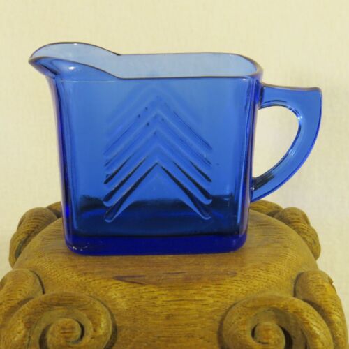 Vintage C Hazel Atlas Cobalt Blue Creamer Chevron Pattern