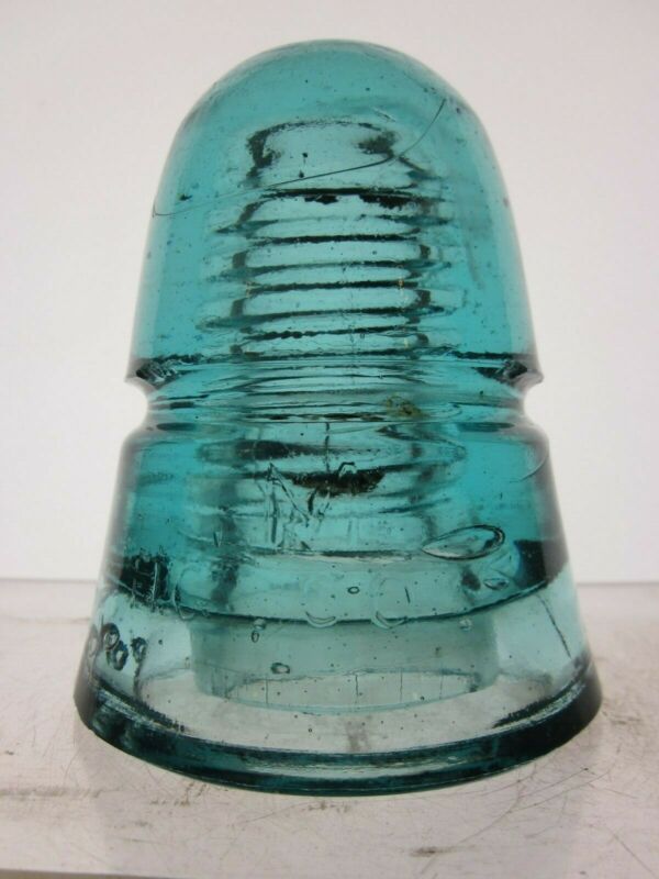 VNM M MOLD WITH MILK!!! HGCO CD145 [140] Blue Aqua Beehive Glass