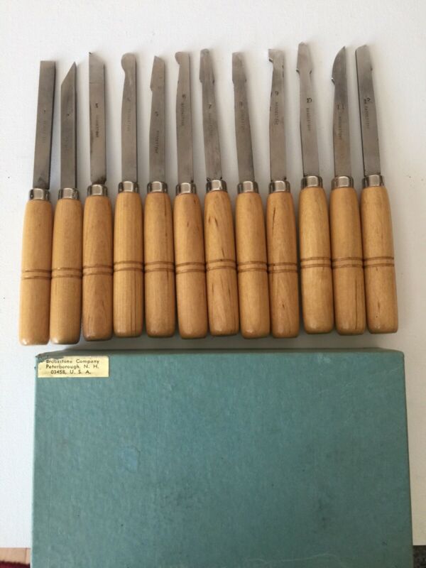 Vintage Brookstone Chisel Set of 12 Wood Carving Chisels In Original