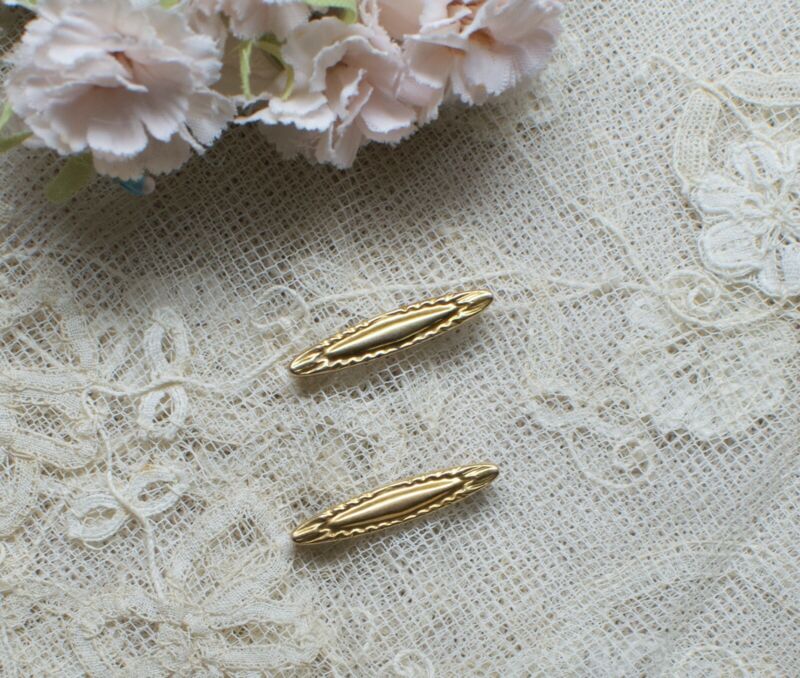 Antique Edwardian Matched Pair Doll Baby Pins Gold Embossed Antique