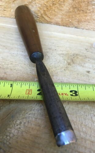 Addis Chisel S.J. .ADDIS London 8in. lg 1/2 in curved -- Antique Price ...