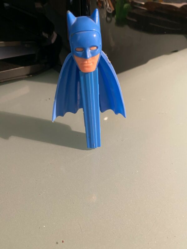 batman with cape pez dispenser