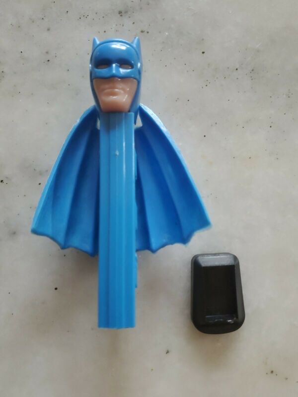 batman with cape pez dispenser