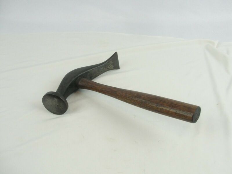 NICE OLD FRENCH PATTERN COBBLERS HAMMER SHOE LEATHER SADDLE Antique