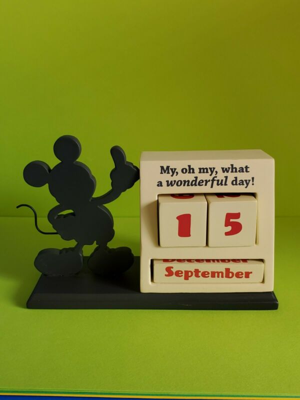 Hallmark Disney Mickey Mouse Block Perpetual Calendar NWO Box