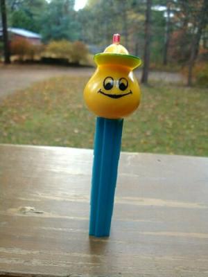 Rare Pez Card Game Card #143 Crazy Fruit Pear Mint Condition