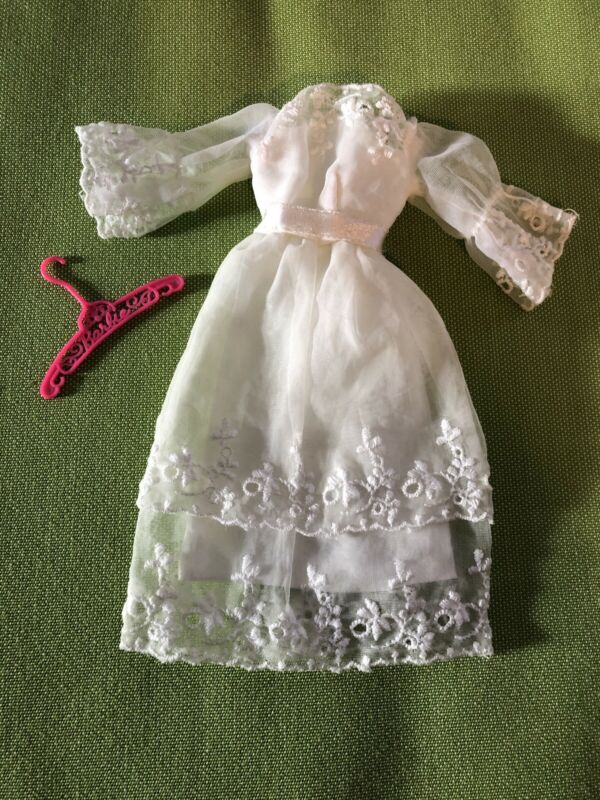 Vintage Barbie #1870 MIDI MARVELOUS White Lace Dress -- Antique Price ...