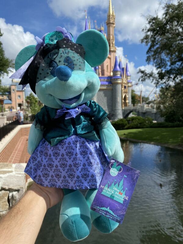 minnie mouse haunted mansion plush