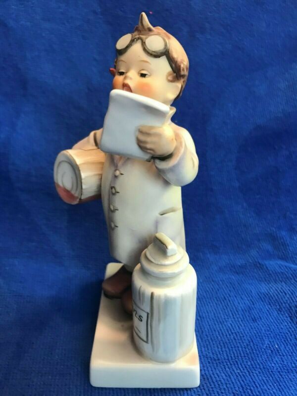 hummel little pharmacist