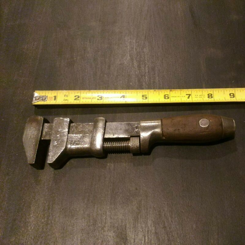 Vintage COES WRENCH Co. 8 1/4" ADJUSTABLE MONKEY WRENCH Antique