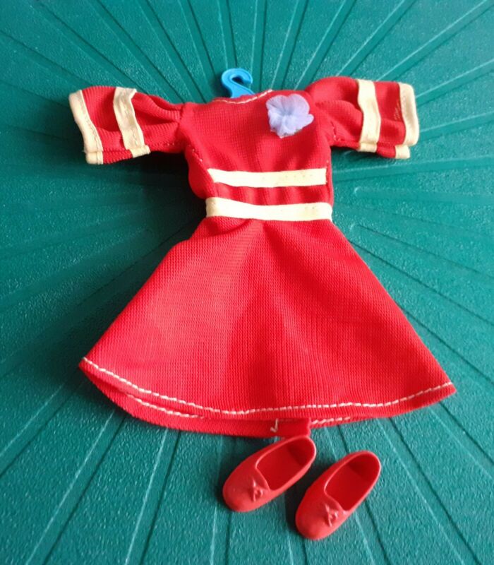 Vintage Pedigree Sindy doll 1973 trendy girl Sunbeam outfit -- Antique ...